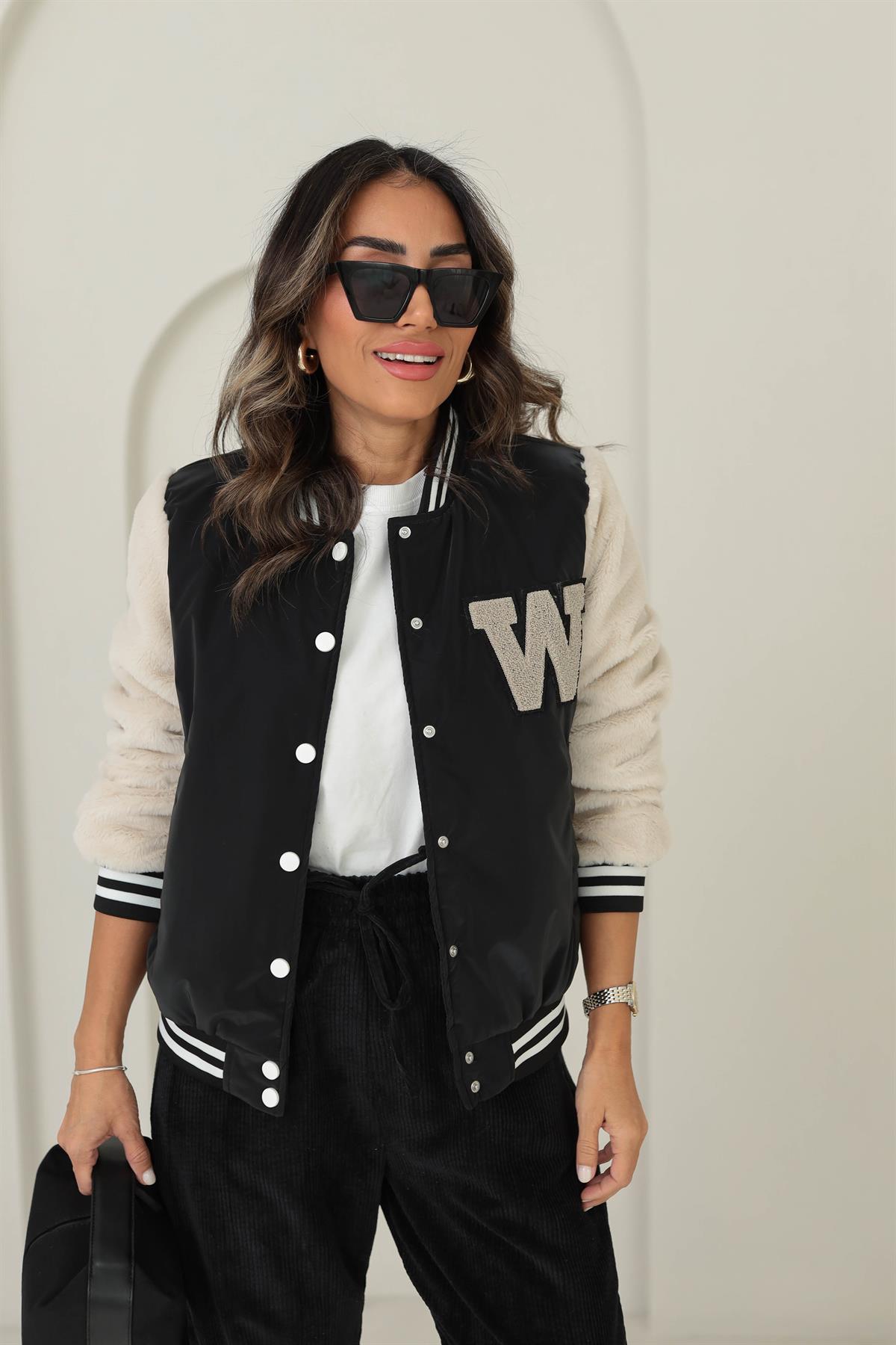 Kolları Kürk Garnili Çıtçıtlı Mont SİYAH