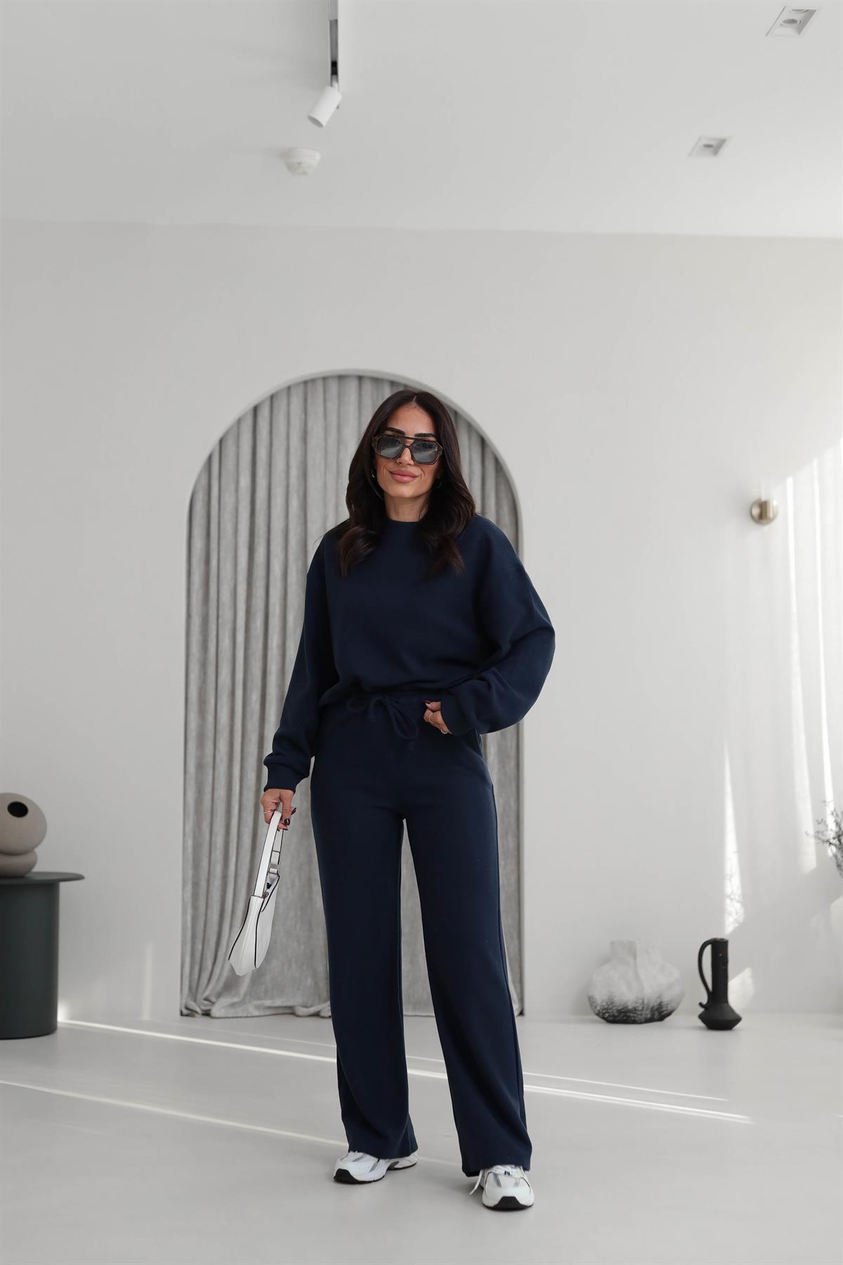 5231 Bisiklet Yaka Ribanalı Selanik Kumaş Takım LACİVERT