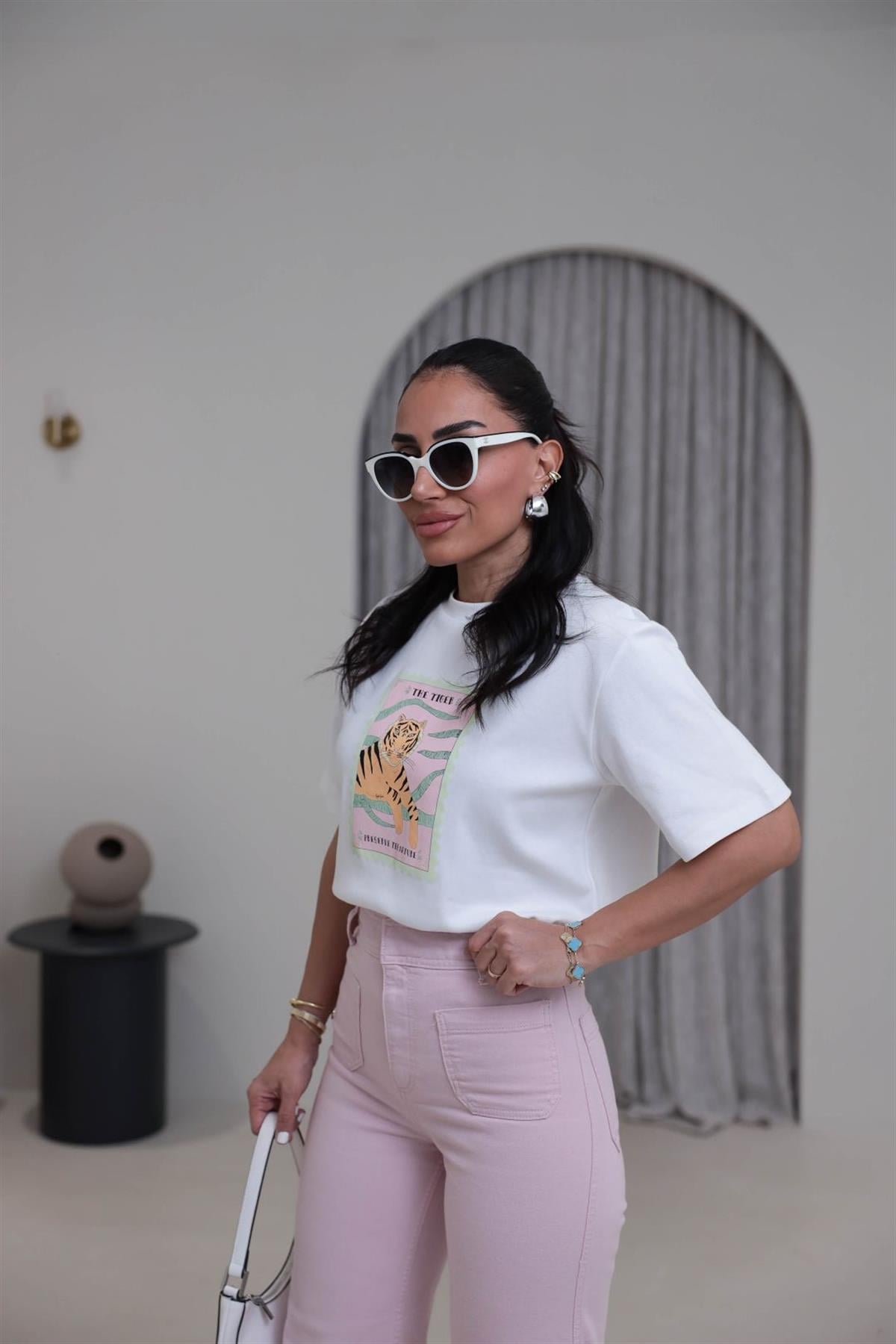 8174 Bisiklet Yaka Kaplan Baskılı Tshirt EKRU