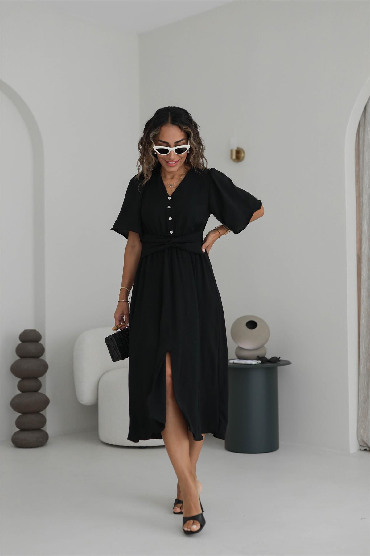 3484 Bel Kuşak Detaylı Yırtmaçlı Kısa Kol Elbise