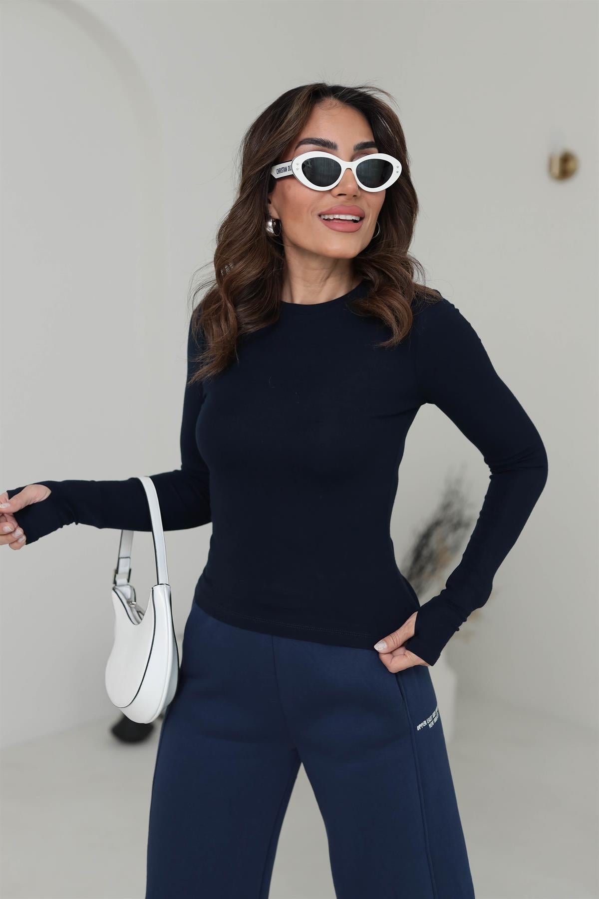 5068 Yumuşak Doku Parmak Geçmeli Bluz LACİVERT