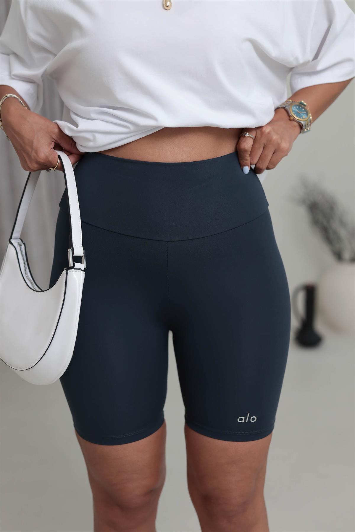 033 Yazı Baskılı Tayt Şort ANTRASİT