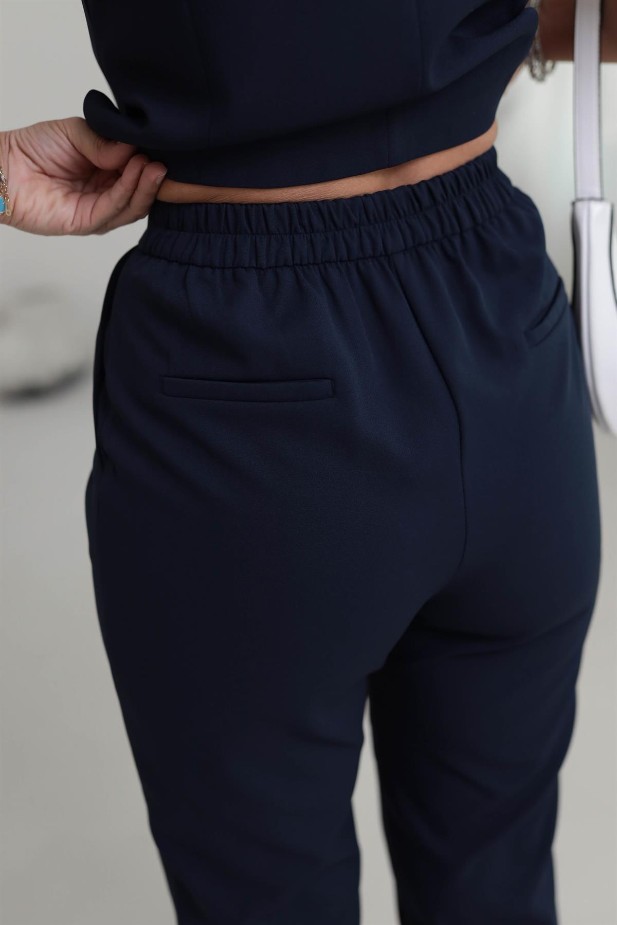 1154 Pensli Bel Lastikli Havuç Pantolon LACİVERT