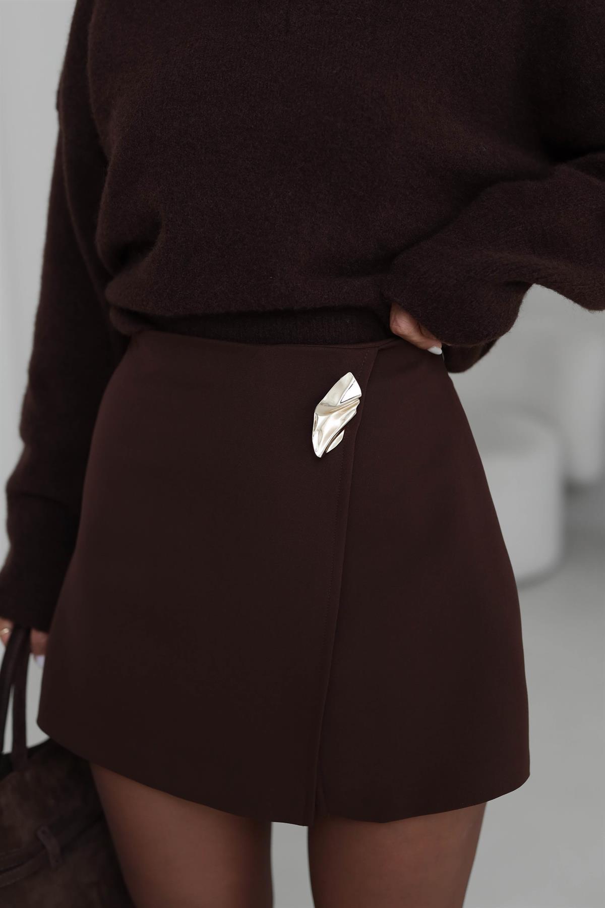 219 Gold Toka Detaylı Şort Etek ACI KAHVE