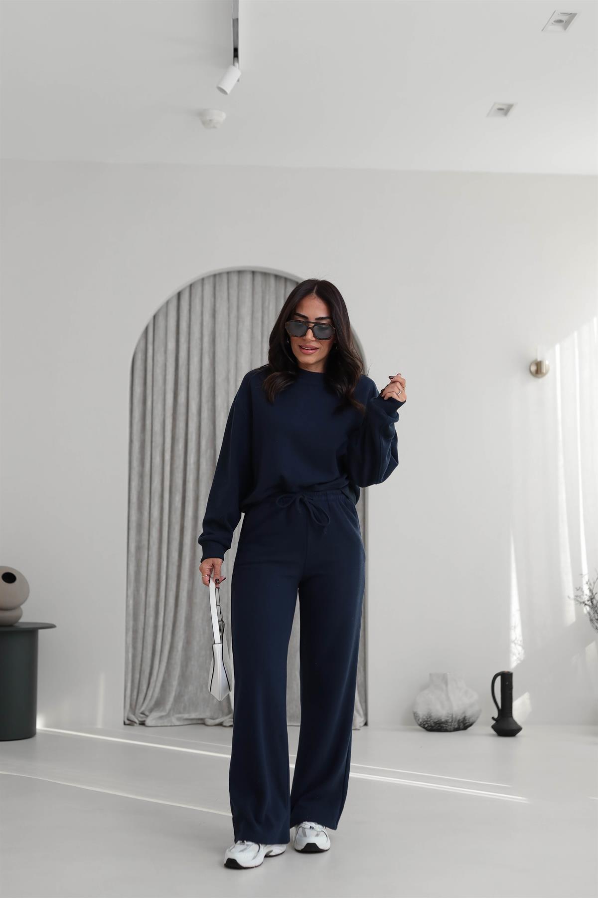 5231 Bisiklet Yaka Ribanalı Selanik Kumaş Takım LACİVERT