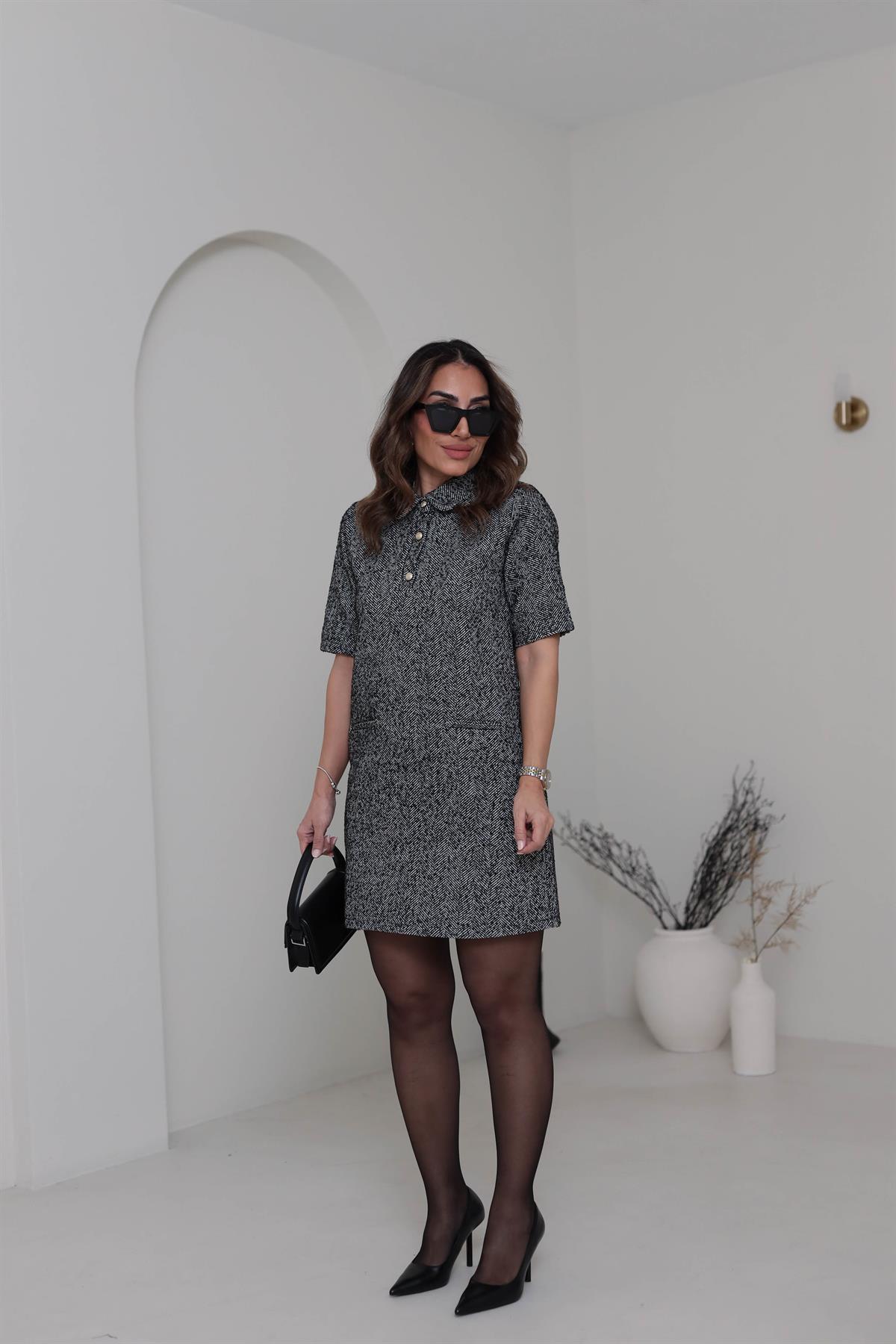 0240 Gold Düğmeli Gömlek Yaka Elbise SİYAHBEYAZ