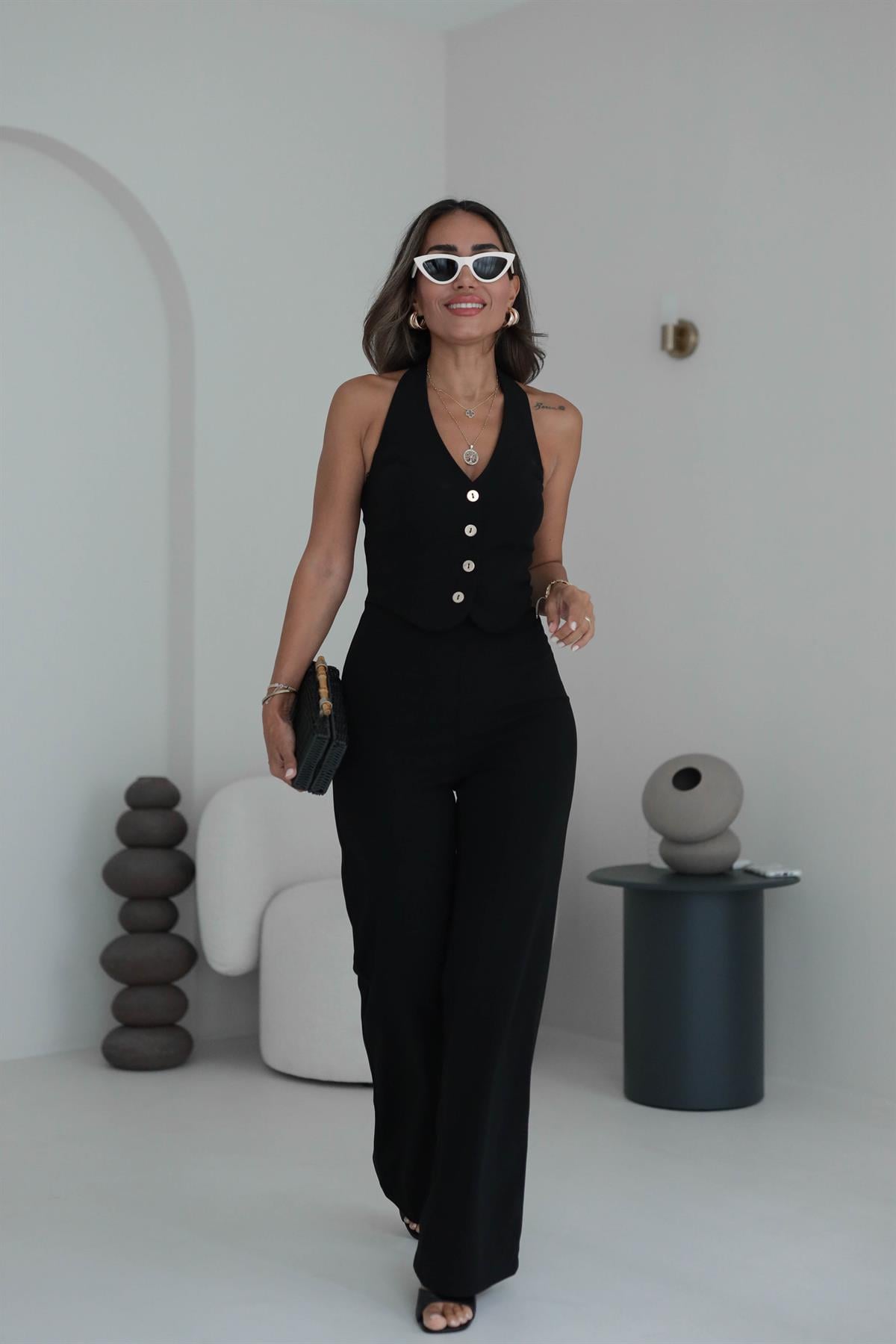 5276 Gold Düğmeli Boyundan Geçişli Tulum