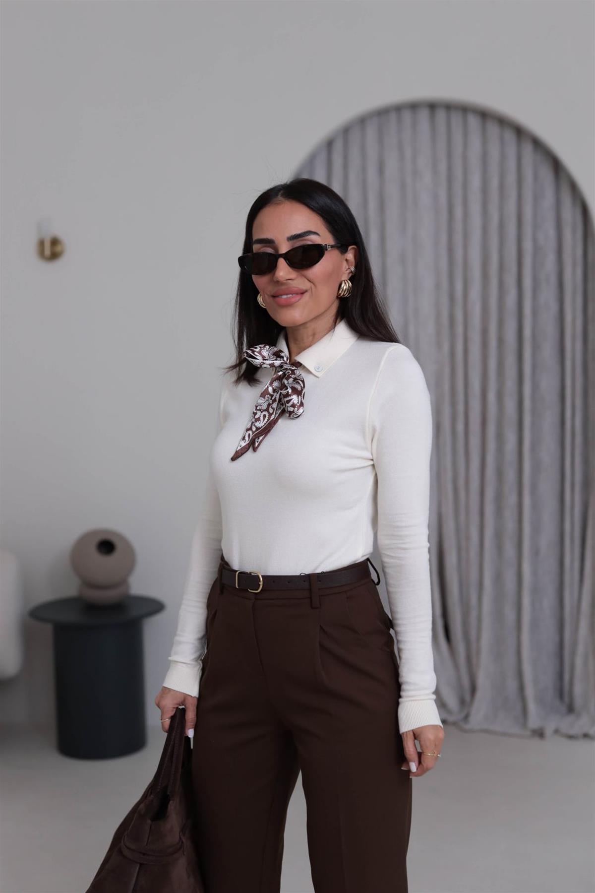 0097 Fularlı Corsman Triko EKRU