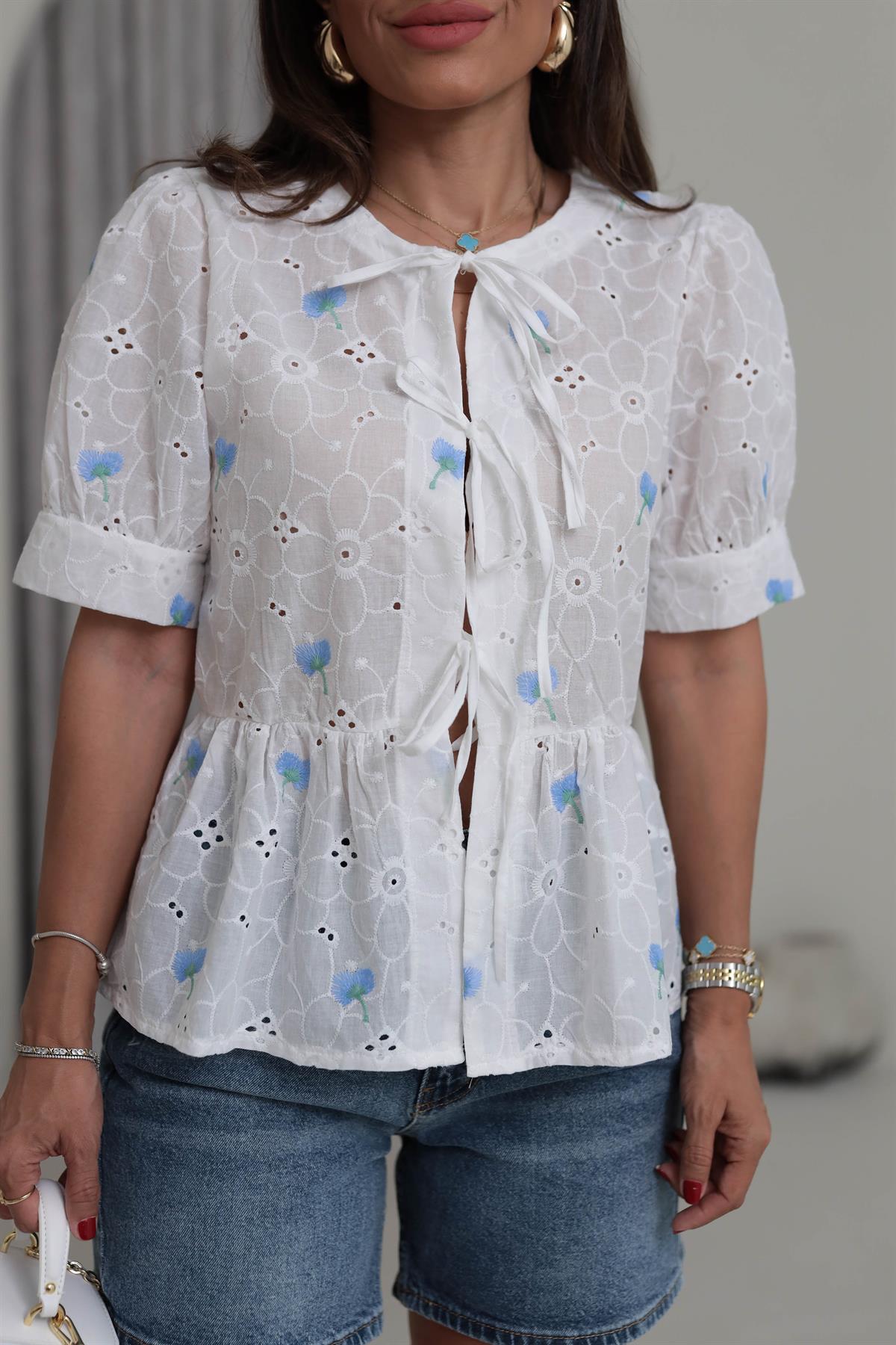 8748 Önden Bağlamalı Çiçek Nakışlı Fisto Bluz MAVİ