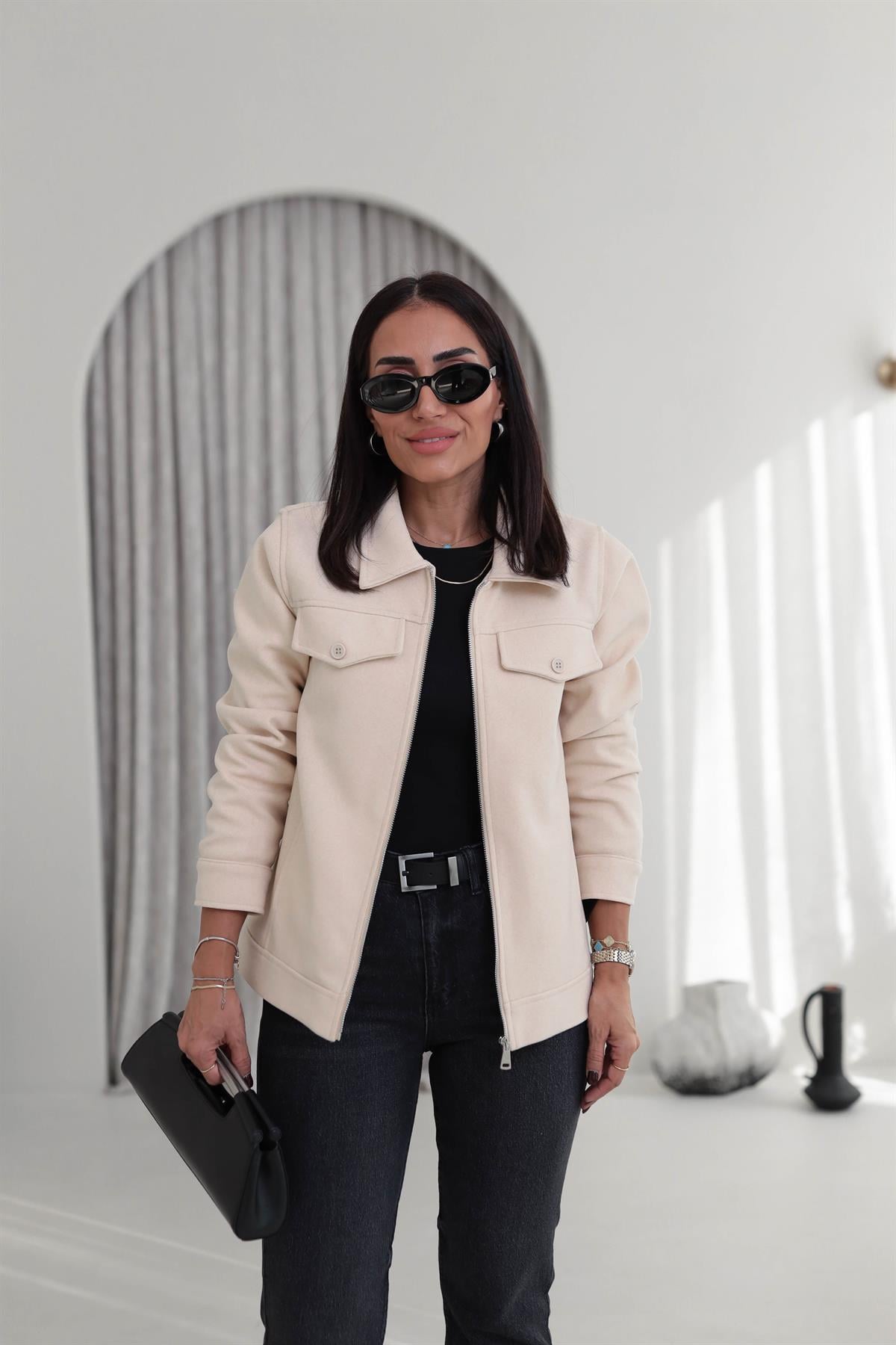 2806 Gömlek Yaka Detay Kaşe Ceket KREM