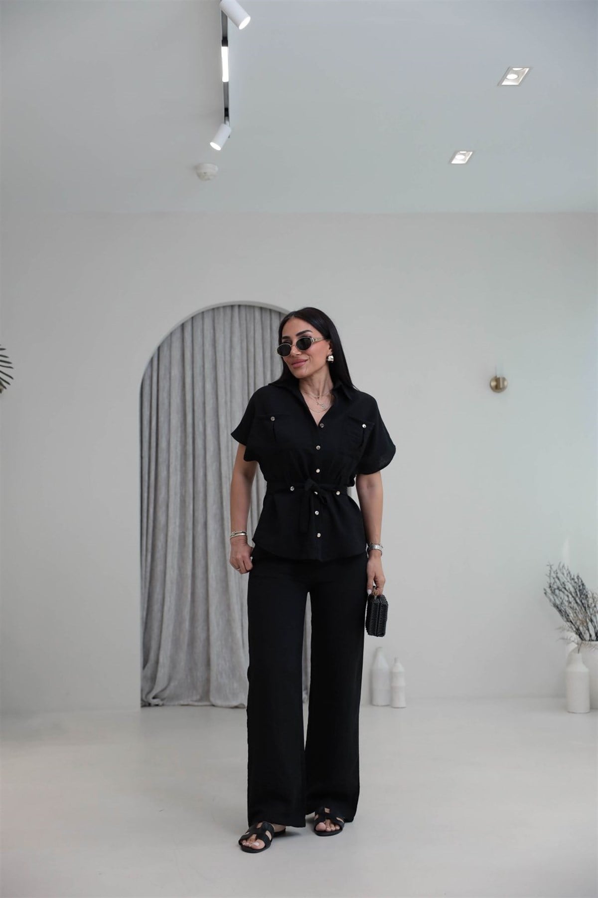 7122 Kuşaklı Gold Düğmeli Keten Takım SİYAH