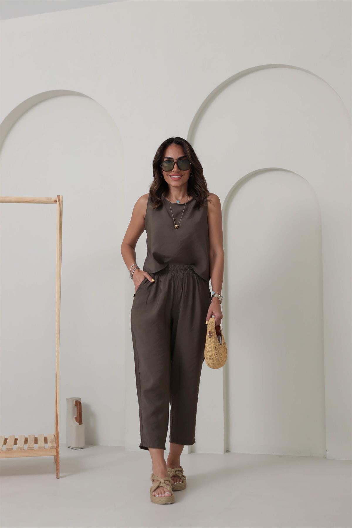 3089 Tencel Kumaş Kolsuz Takım HAKİ YEŞİL