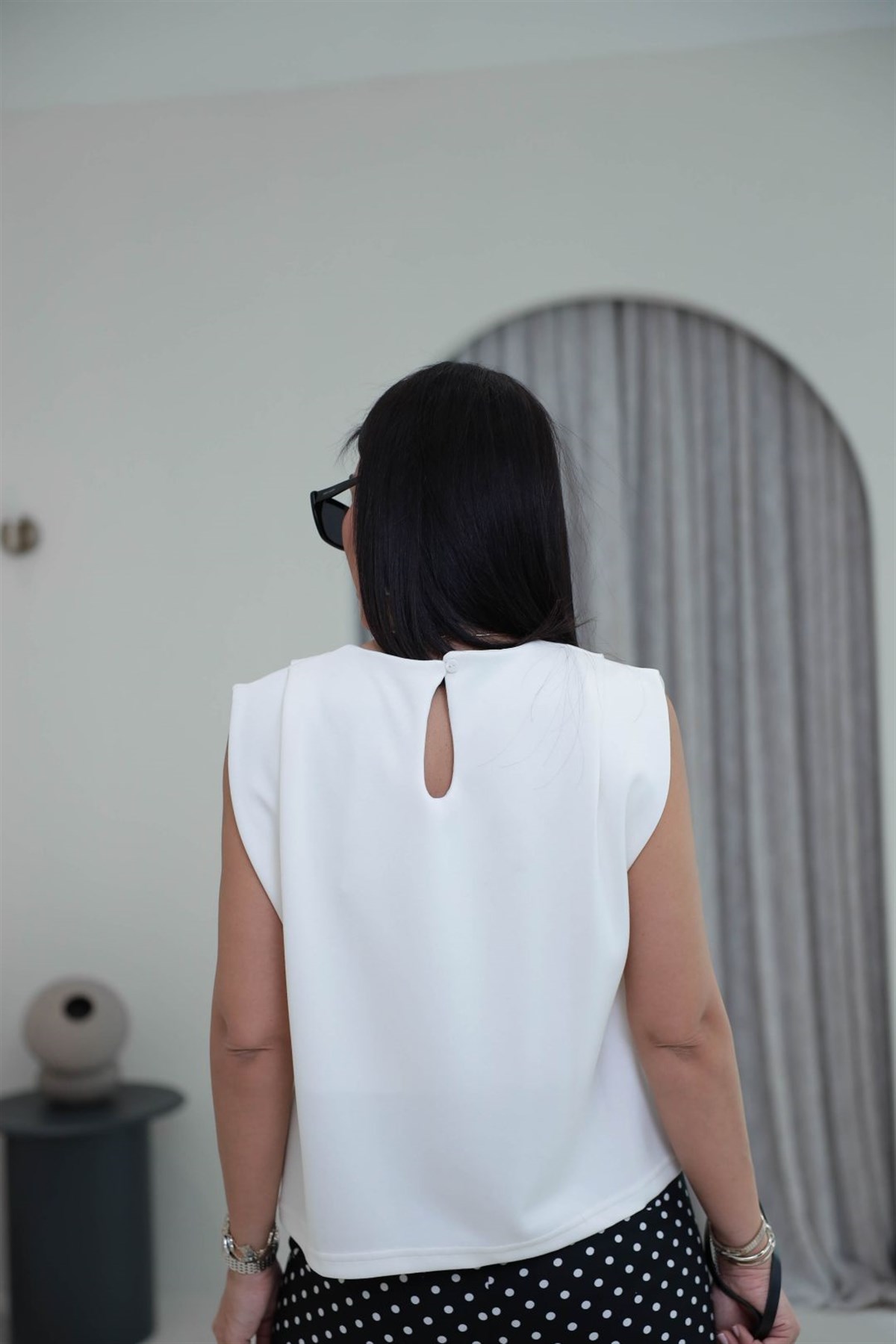 1376 Bisiklet Yaka Omzu Pileli Bluz EKRU