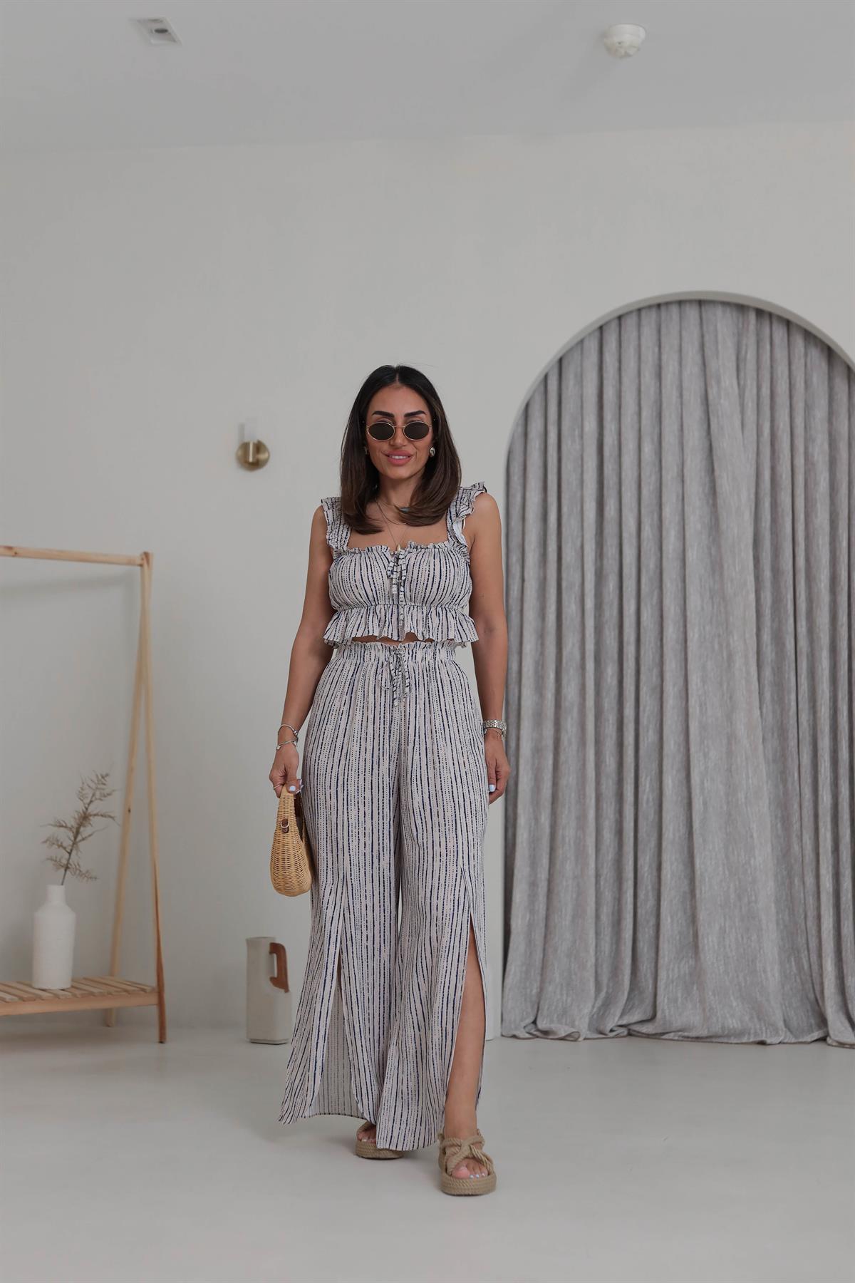 7363 Çizgili Gipeli Büstiyer& Yırtmaçlı Pantolon Takım LACİVERT