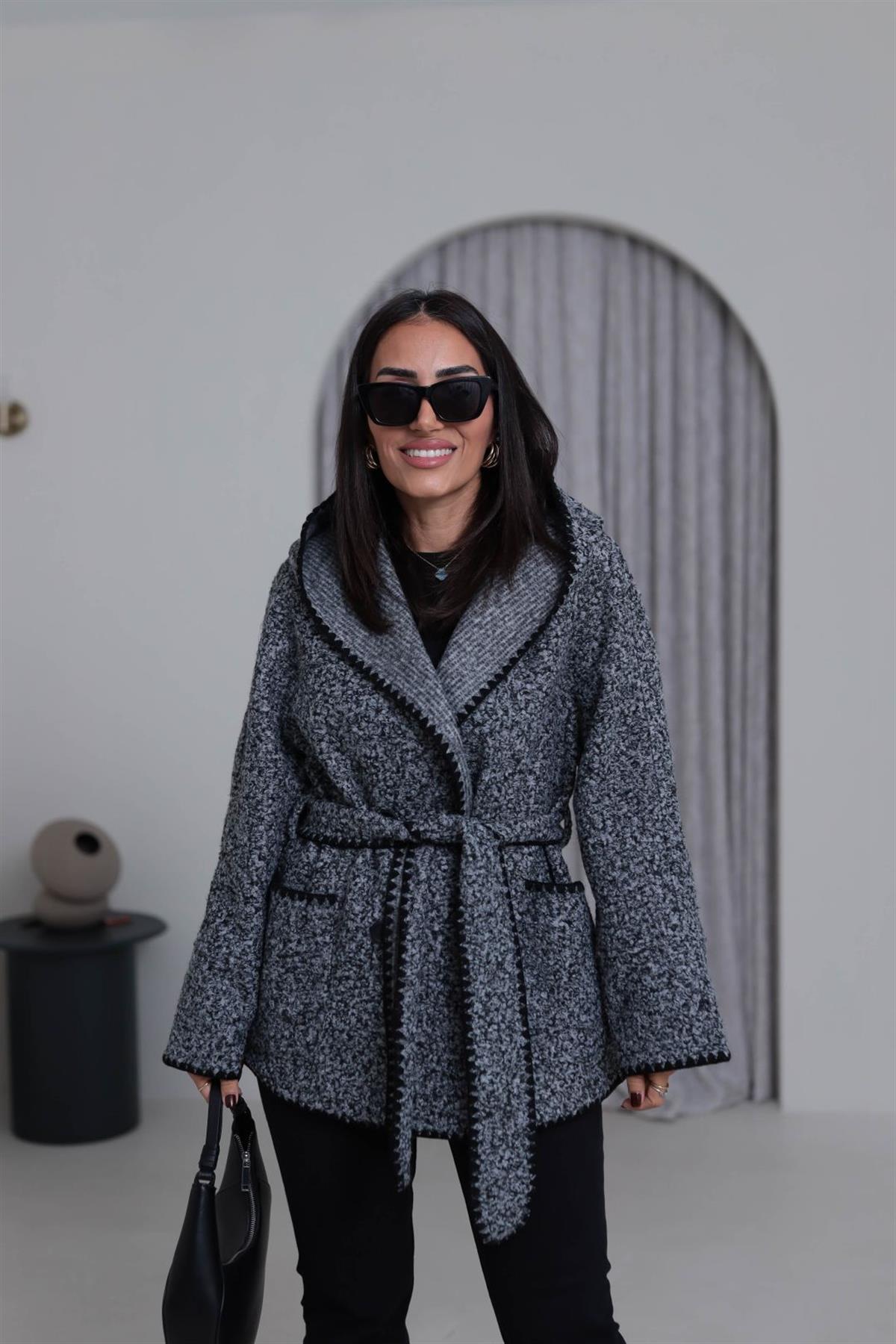 9152 Kontrast Dikiş Detaylı Kapşonlu Kaban GRİ