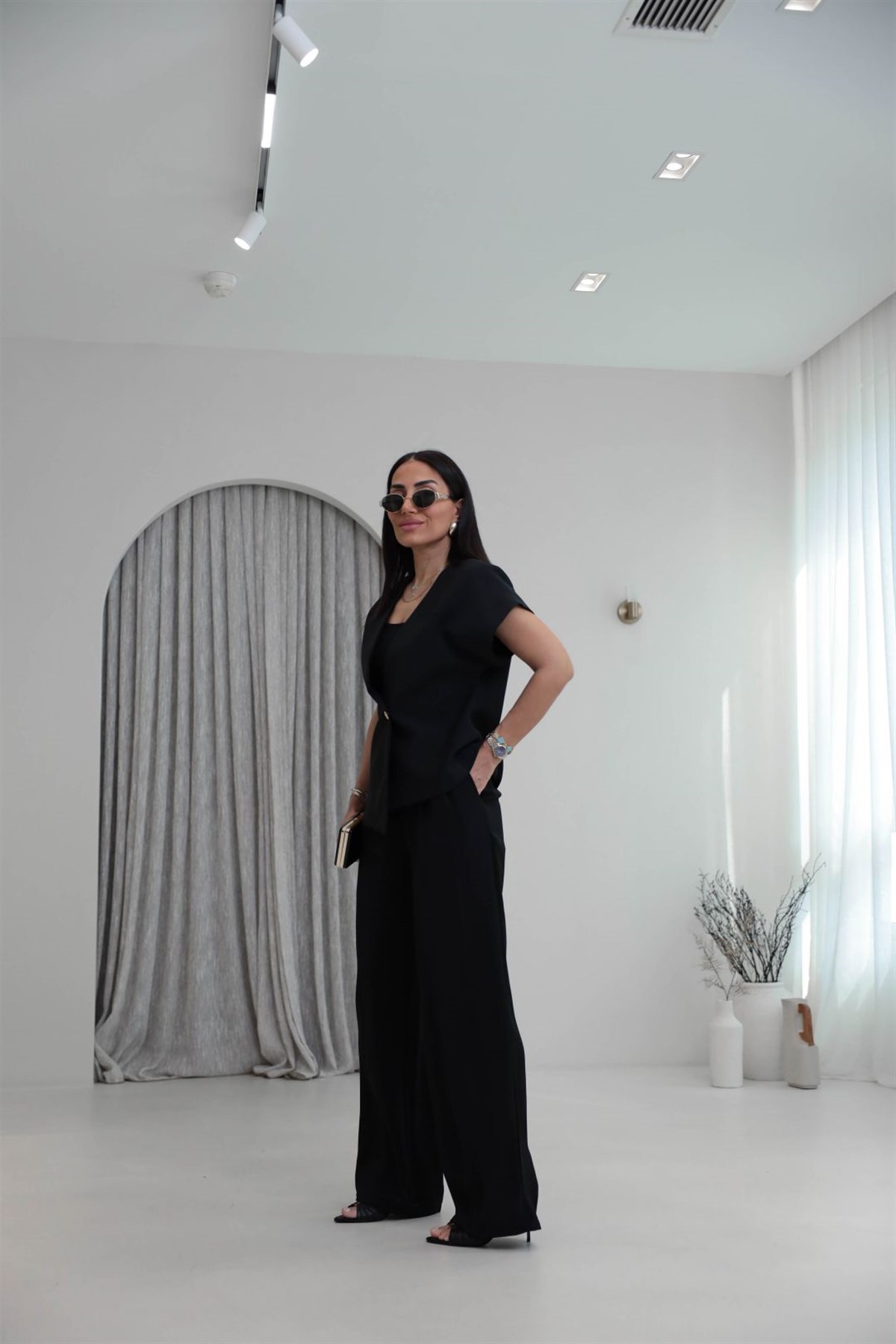 7252 Kolsuz Asimetrik Gold Düğmeli Takım SİYAH