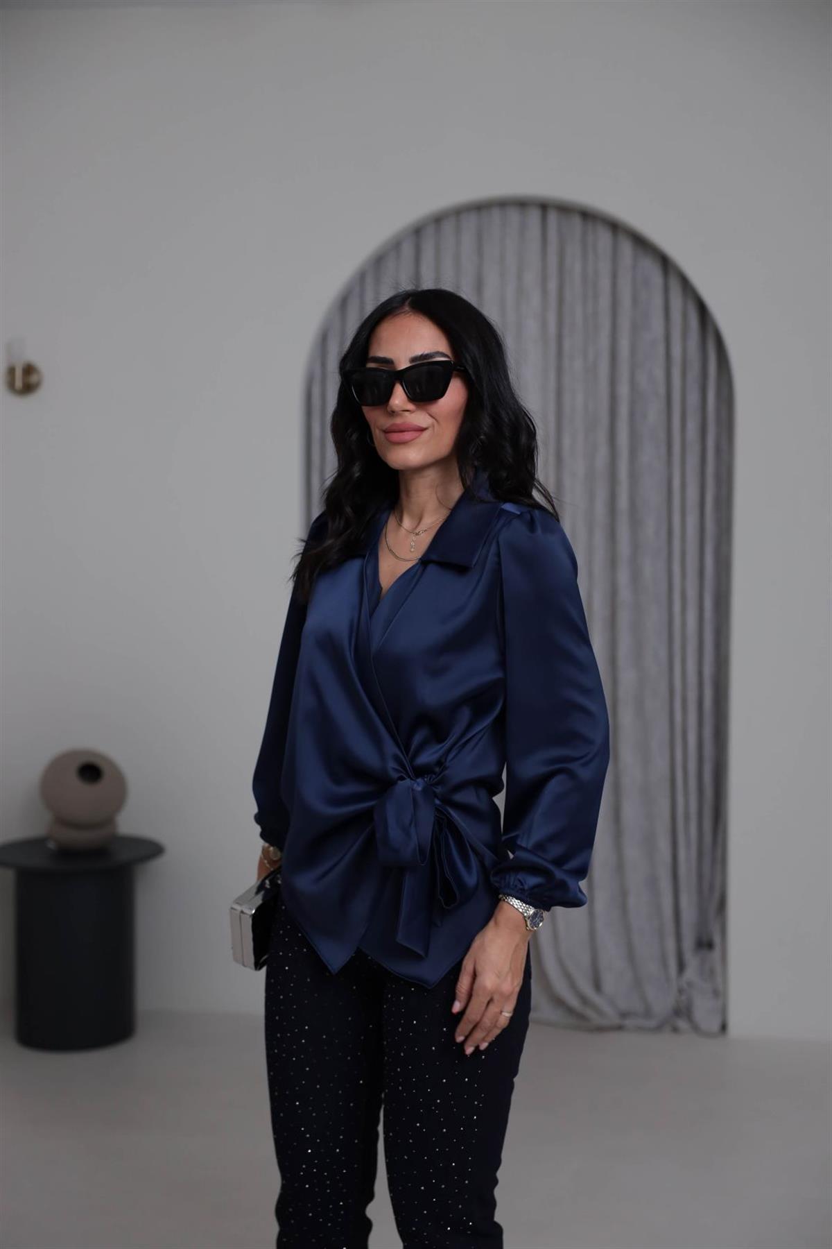 K0132 Kruvaze Yaka İpek Saten Gömlek Bluz LACİVERT