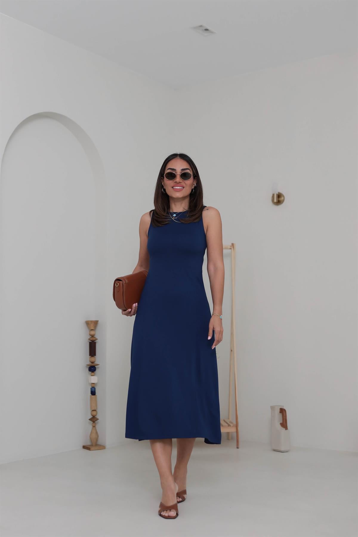 1590 Parçalı Sıfır Kol Midi Elbise LACİVERT