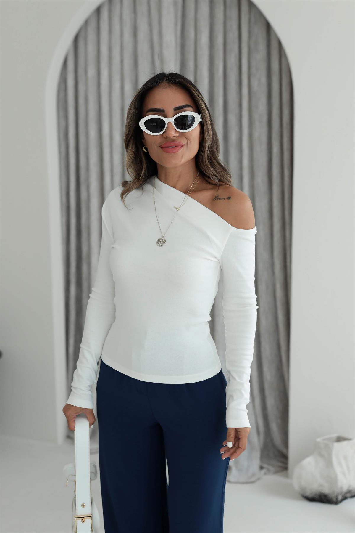 6130 Çapraz Yakalı Uzun Kol Bluz EKRU