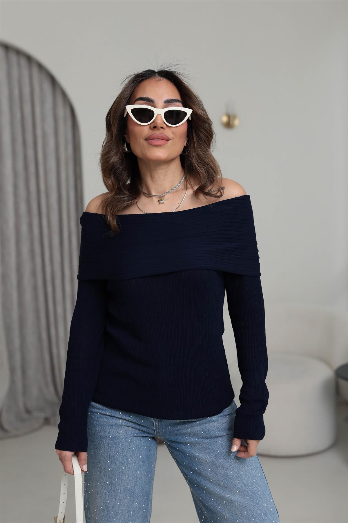 0340 Madonna Yaka Fitilli Mevsimlik Triko LACİVERT