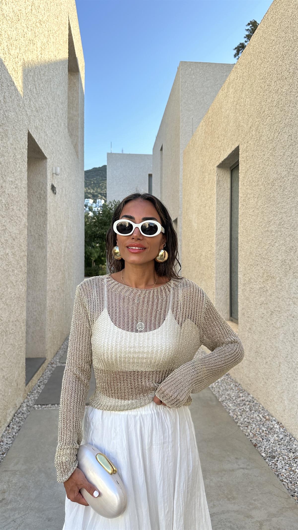 0606 Parlak Ajurlu Triko