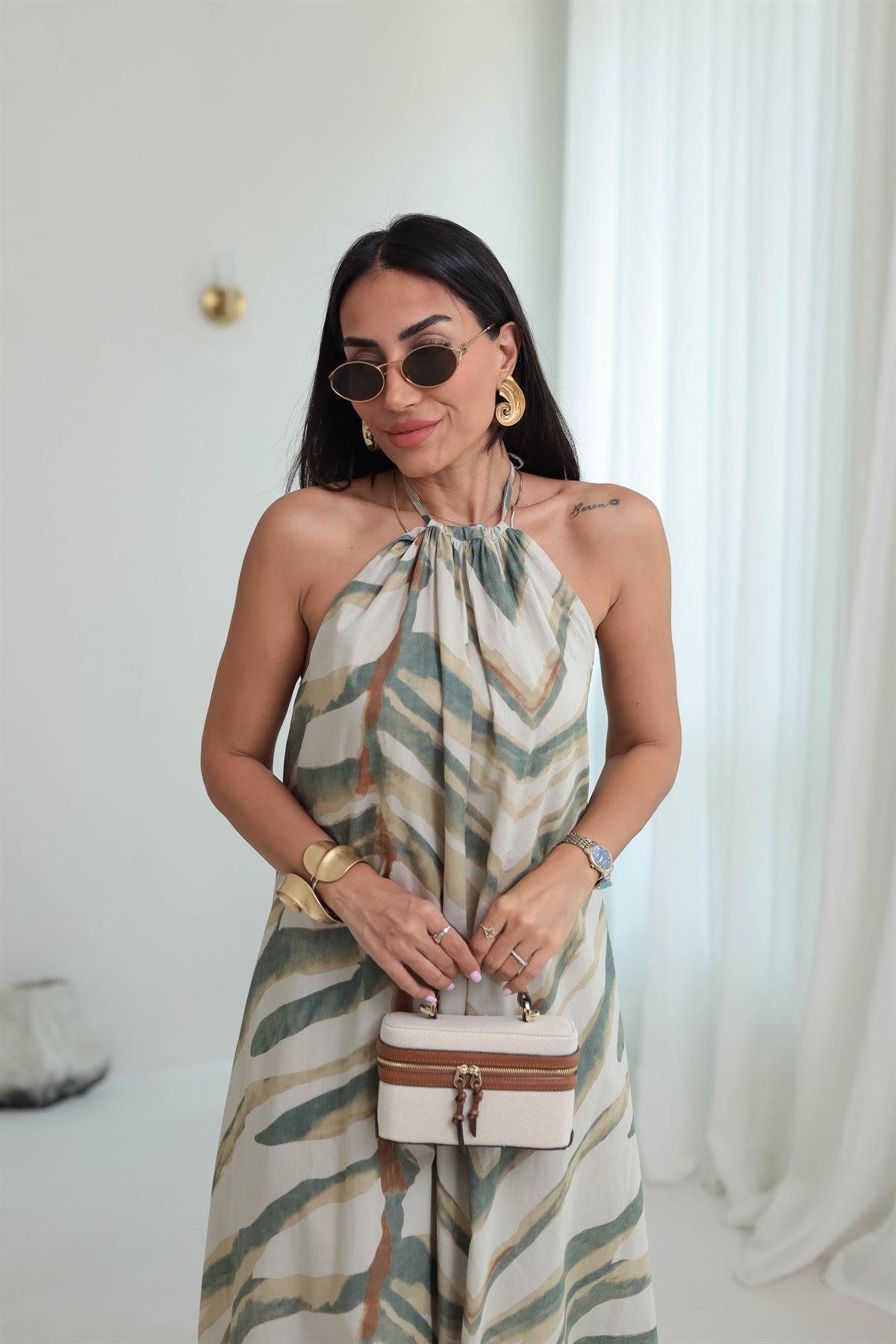 0463 Boyundan Bağlamalı Desenli Maxi Elbise DESENLİ