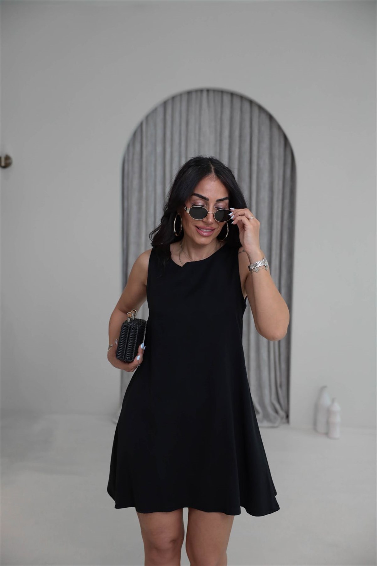 2199 Tencel Kumaş Fermuar Detaylı Elbise SİYAH