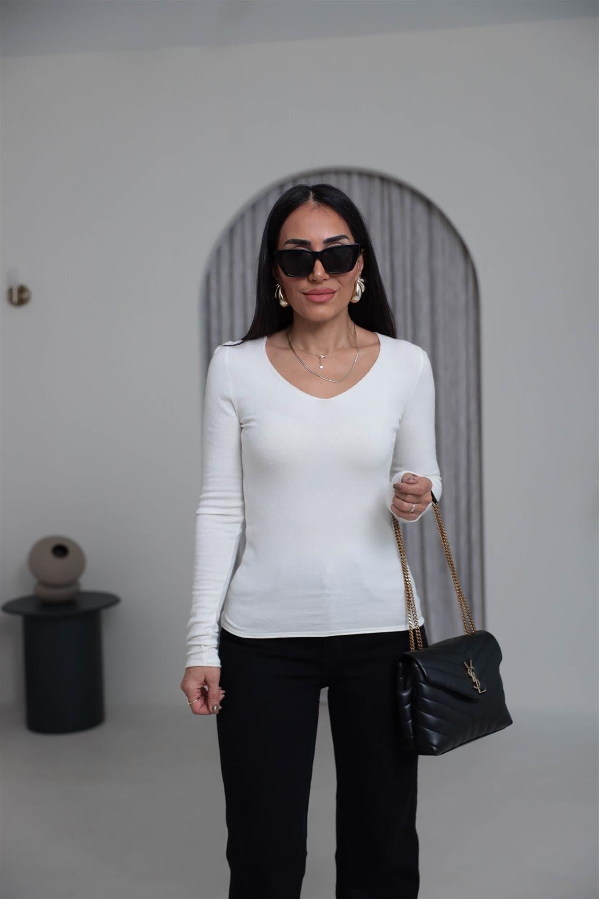 0842 V Yaka Kaşmirli Triko Bluz EKRU