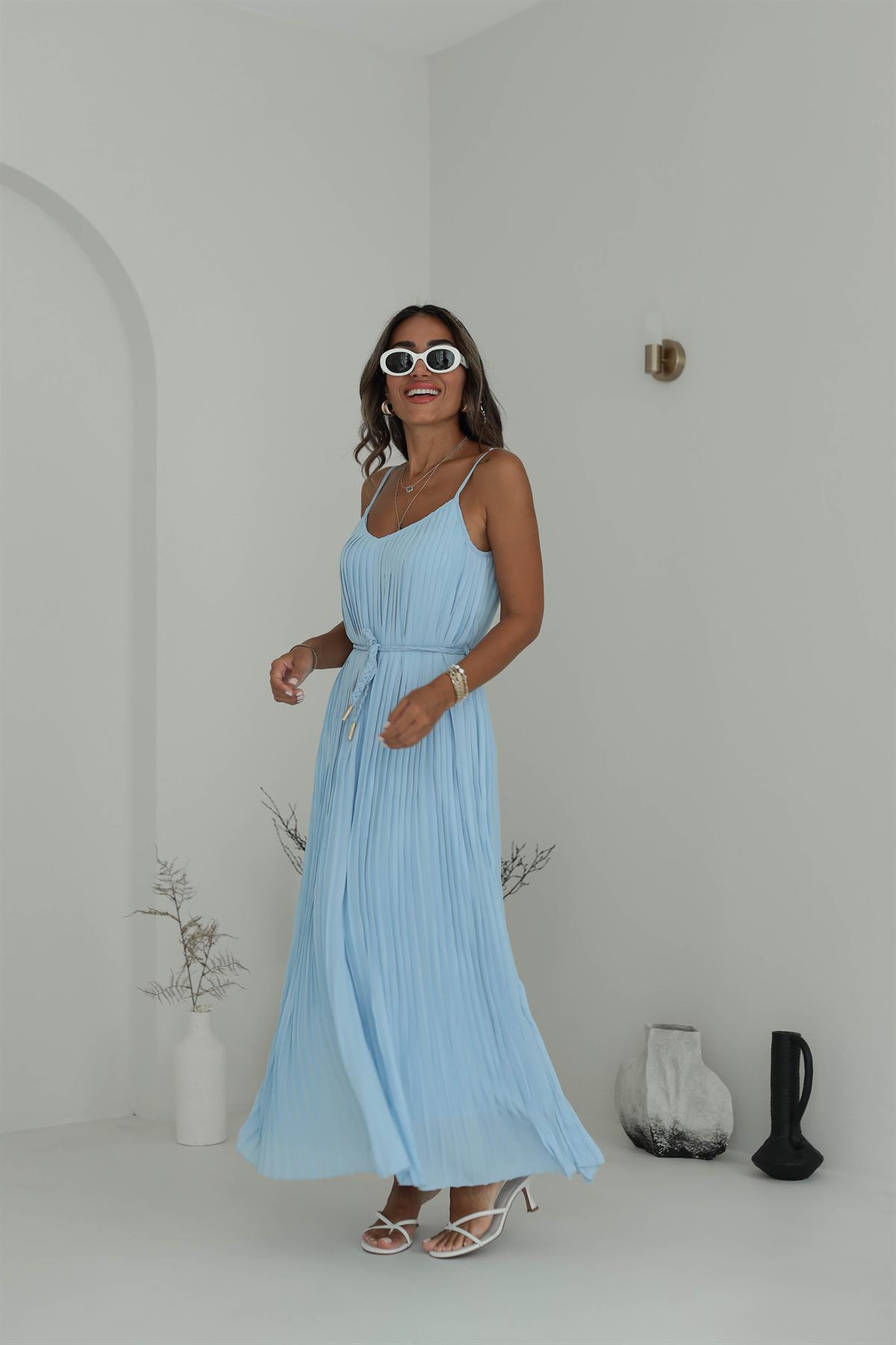 6297 Askılı Piliseli Elbise