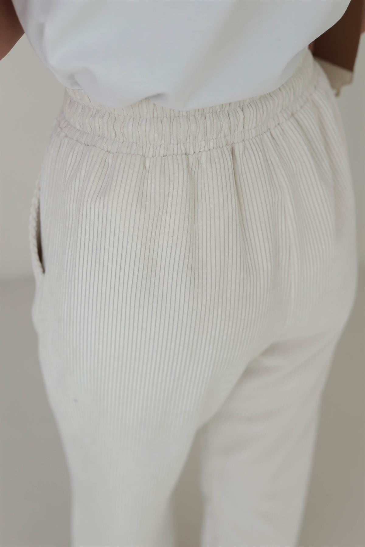 1211 Bol Kalıp Bel Lastikli Kadife Pantolon EKRU