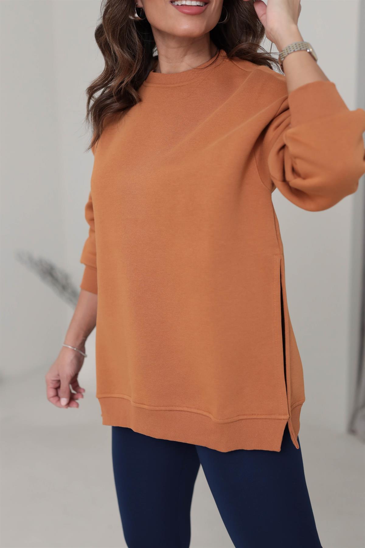 1000 Yanları Yırtmaç Detaylı Sweatshirt TARÇIN