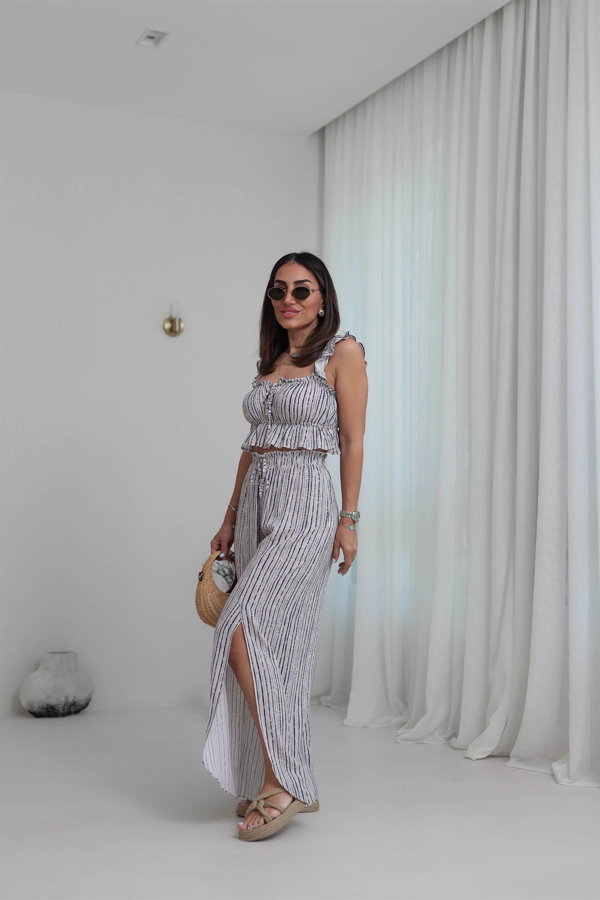 7363 Çizgili Gipeli Büstiyer& Yırtmaçlı Pantolon Takım LACİVERT