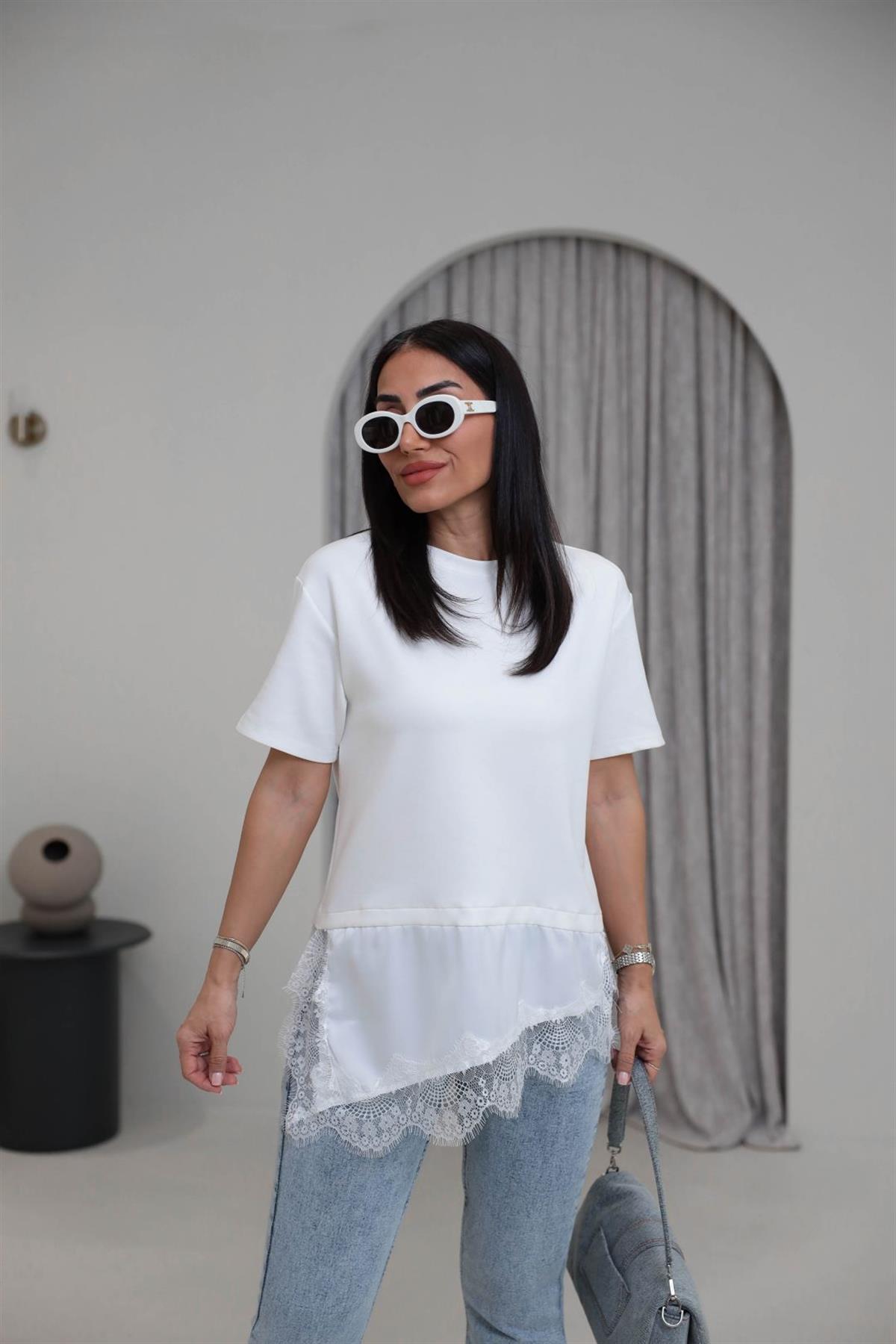 1248 Saten Garnili Dantel Güpürlü Tasarım Tshirt EKRU