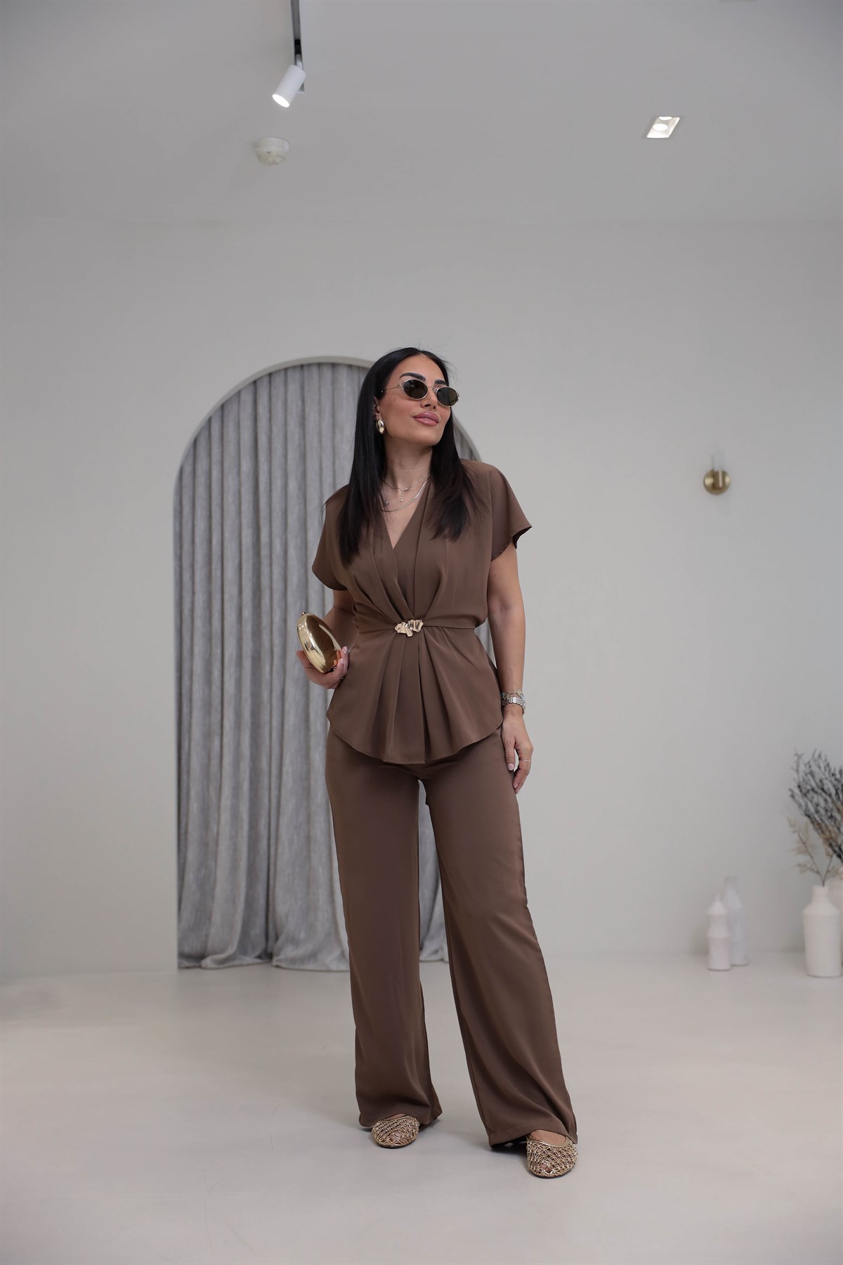 7286 Vatkalı Önü Aksesuarlı Takım KAHVE