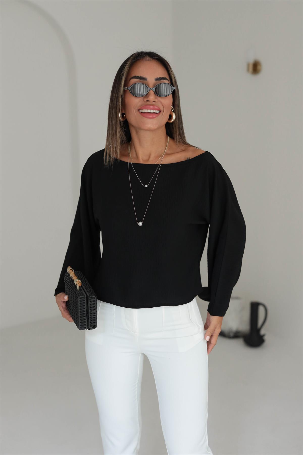 İthal Aerobin Kayık Yaka Bluz