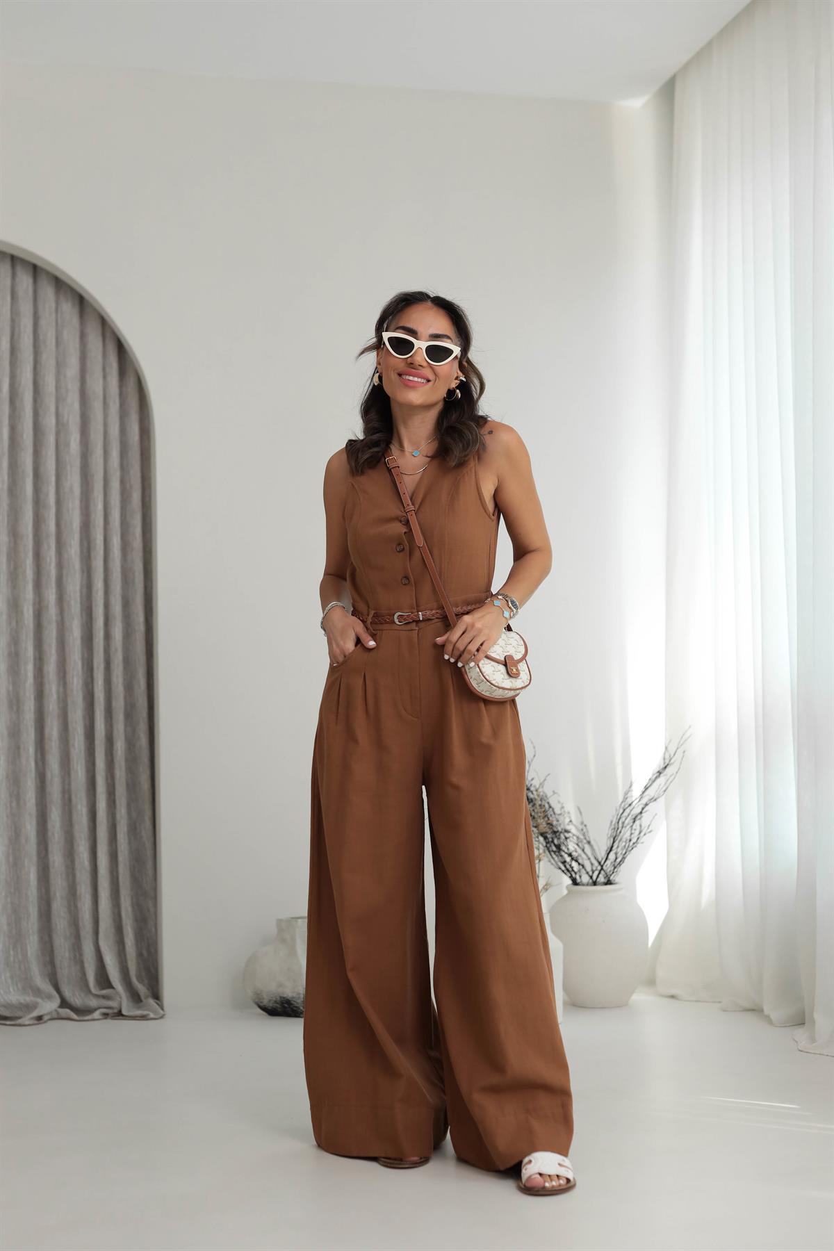 0022 Sıfır Kol Kemerli Keten Tulum TABA