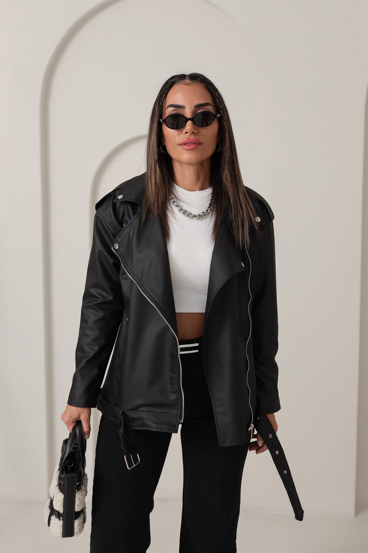 3085 Kolları Fermuar Detaykı Suni Deri Ceket SİYAH
