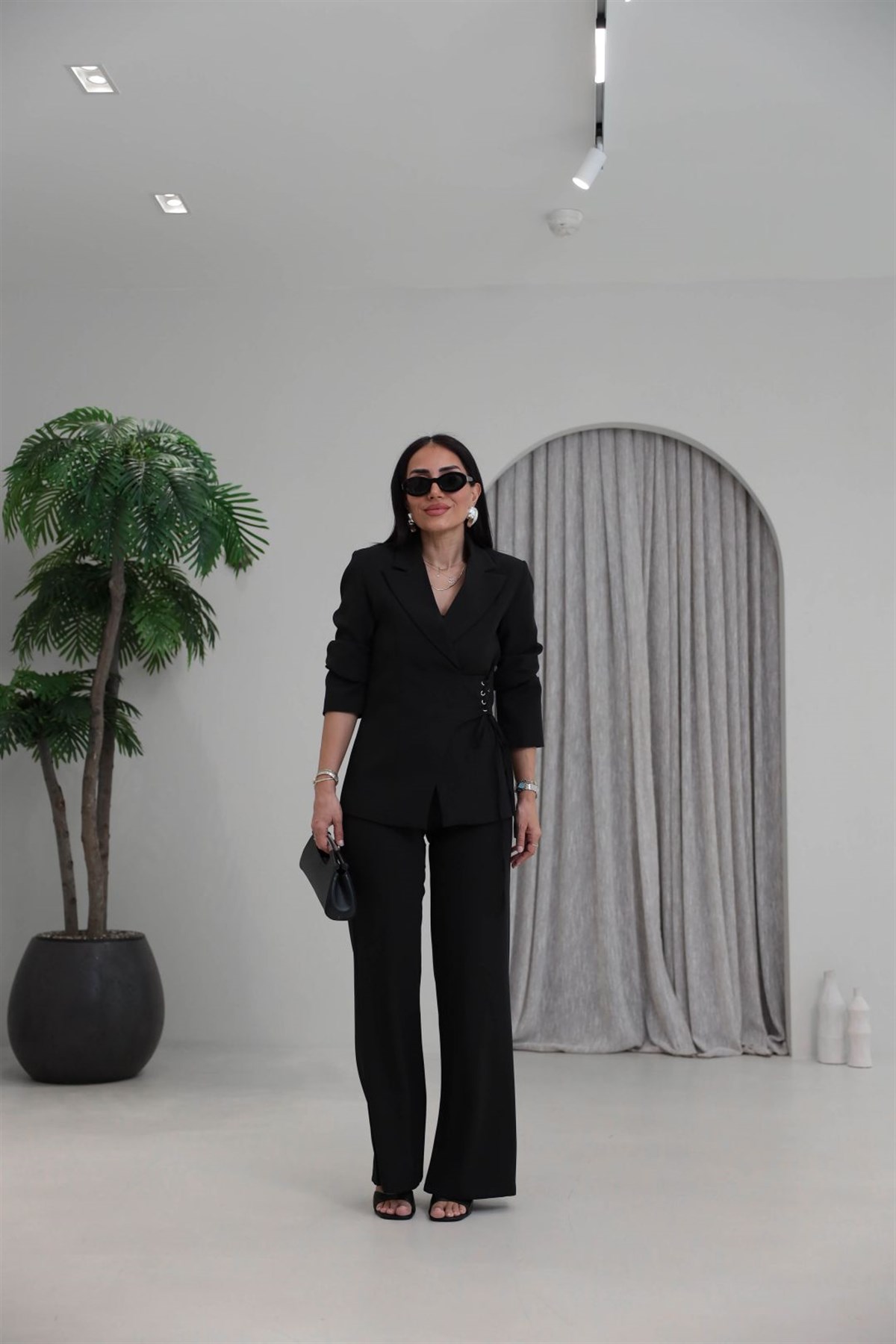 9295 Yandan Kuşgözü Bağlama Detaylı Ceket Pantolon Takım SİYAH