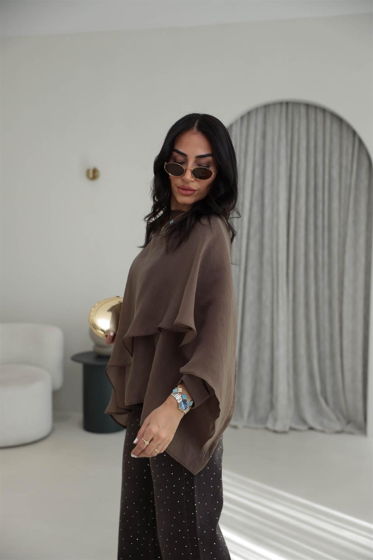 5026 Uçuşan Pelerin Bluz KAHVE