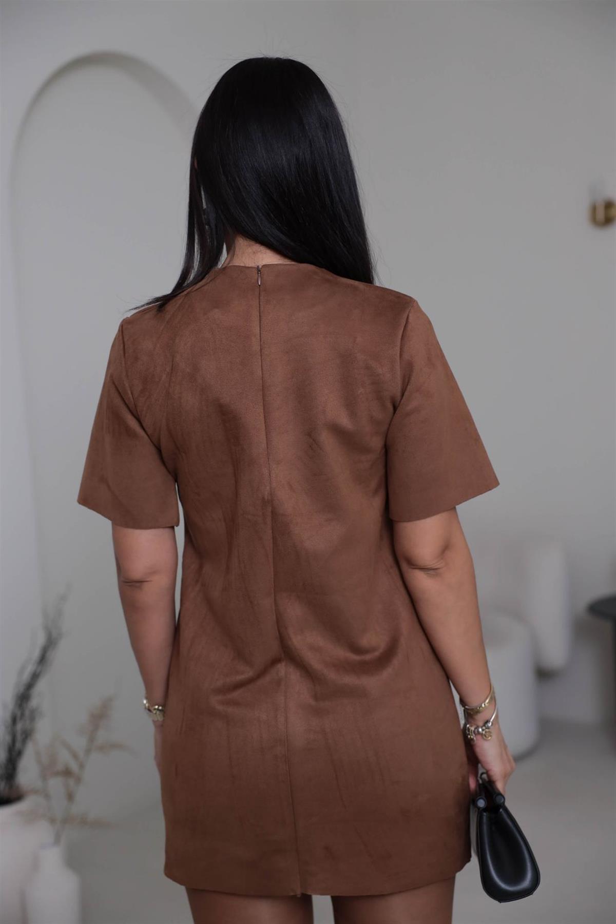 8243 Zımbalı Süet Elbise TABA