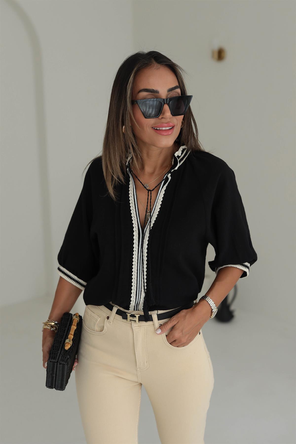 Hakim Yaka Önü Bağlamalı Örgü Detaylı Keten Bluz