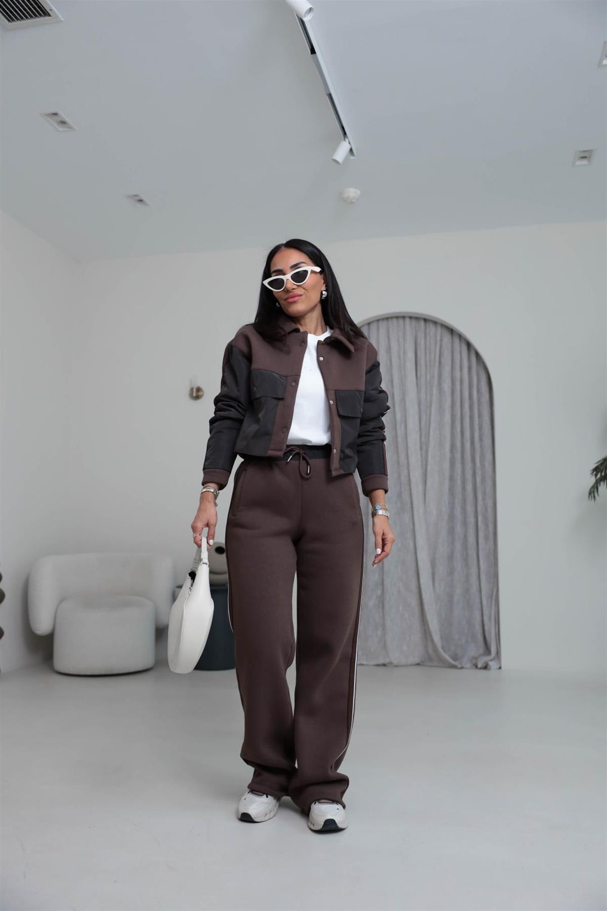 4076 Paraşüt Garnili 3 İplik Polo Yaka Çıtçıtlı Takım KAHVE