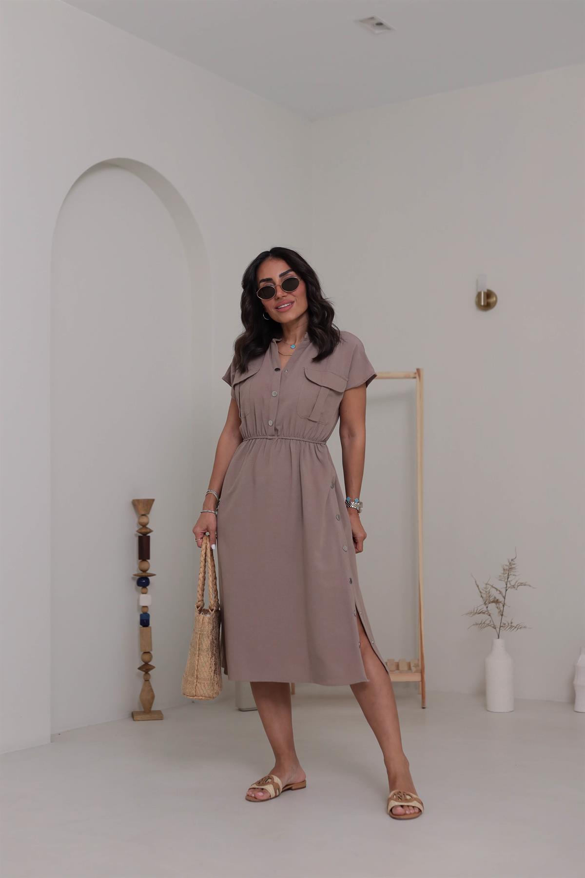 5921 Yan Çıtçıt Detay Elbise KAHVE