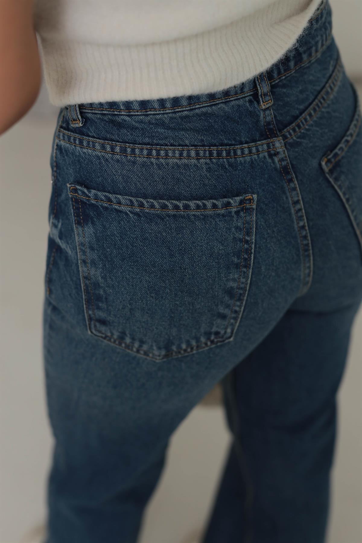 Za Paçası Düz Straight Jean TİNTLİ MAVİ