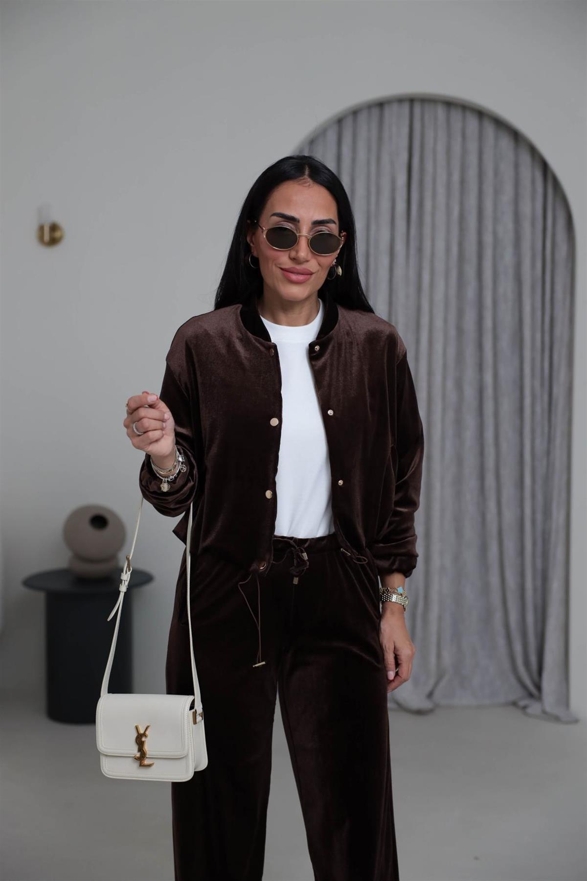 0109 Kadife Belden Büzgülü Çıtçıtlı Takım KAHVE