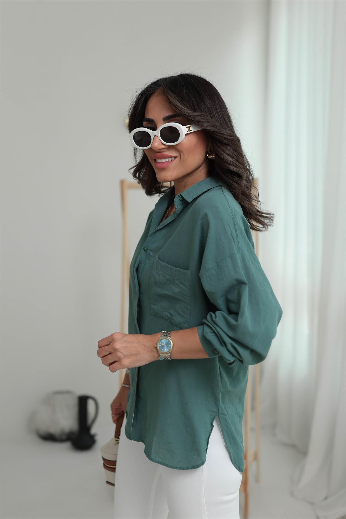 4294 Cep Detaylı Pamuklu Dokulu Gömlek ÇAĞLAYEŞİL