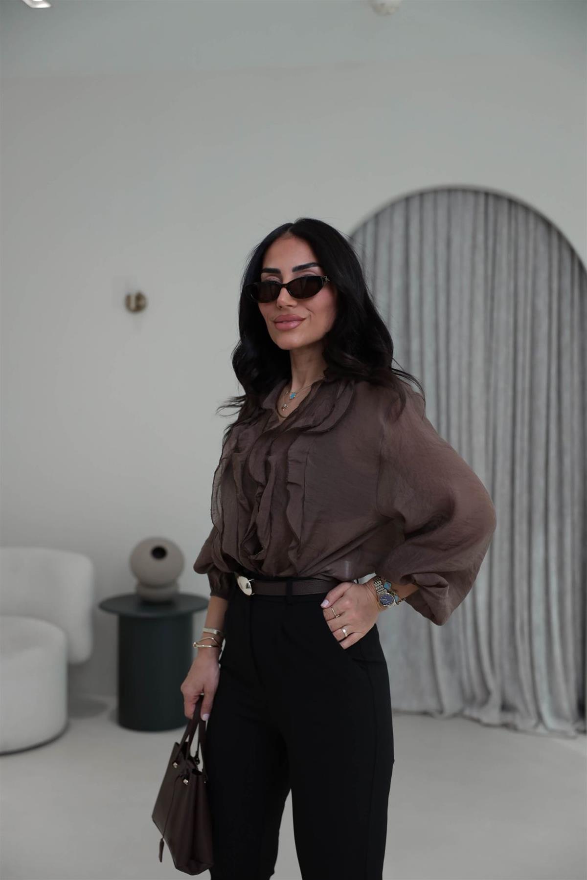 5023 Yaka Fırfırlı Liyosel Bluz KAHVE