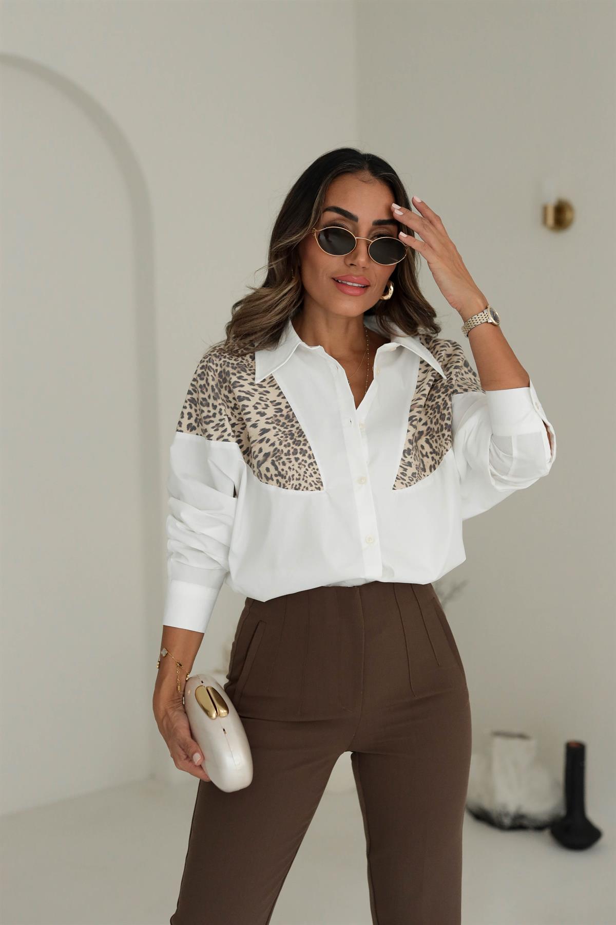 9119 Önü Leopar Garnili Poplin Gömlek
