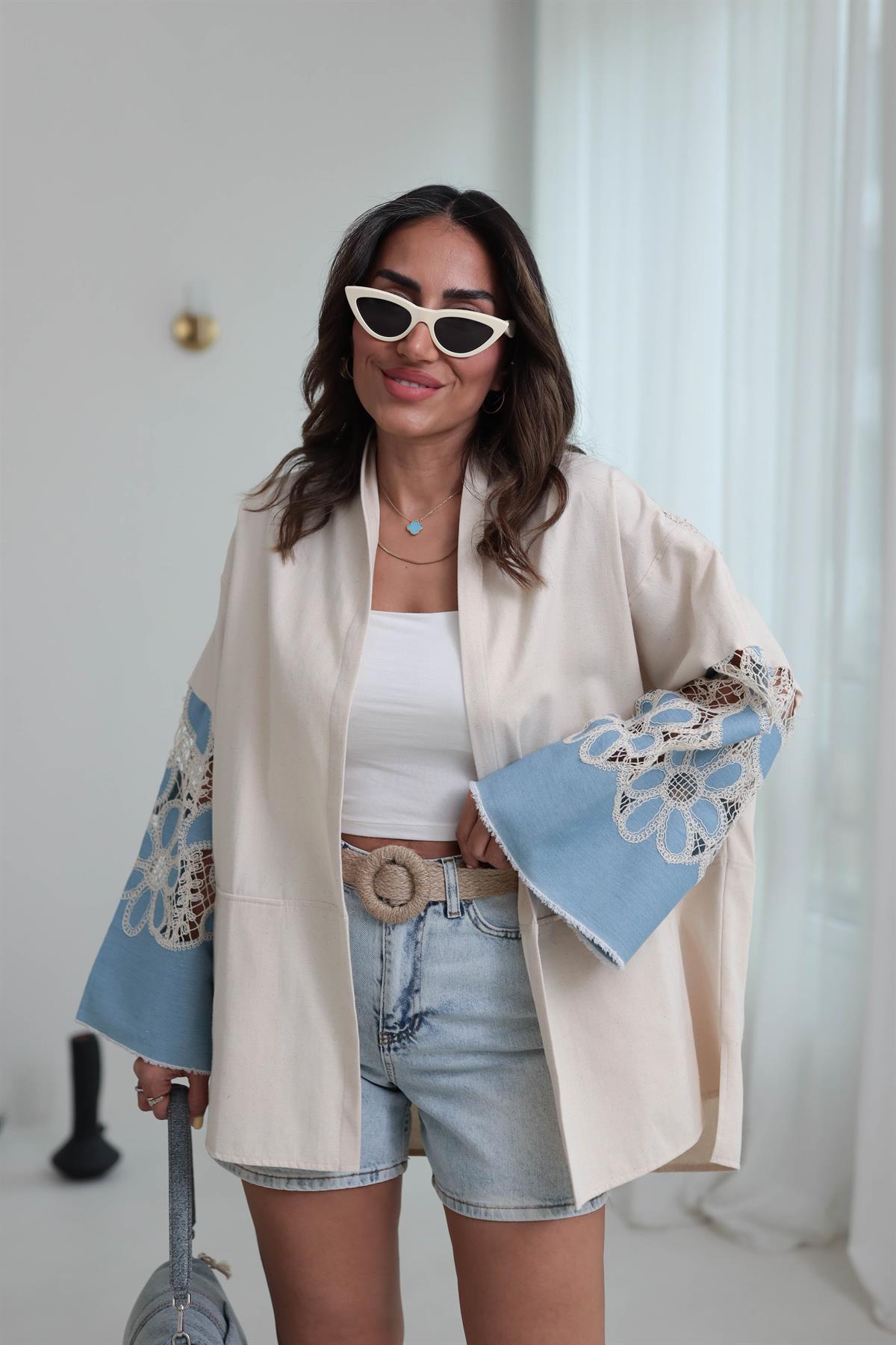 1002 Kot Çiçek İşlemeli Keten Kimono NATURAL