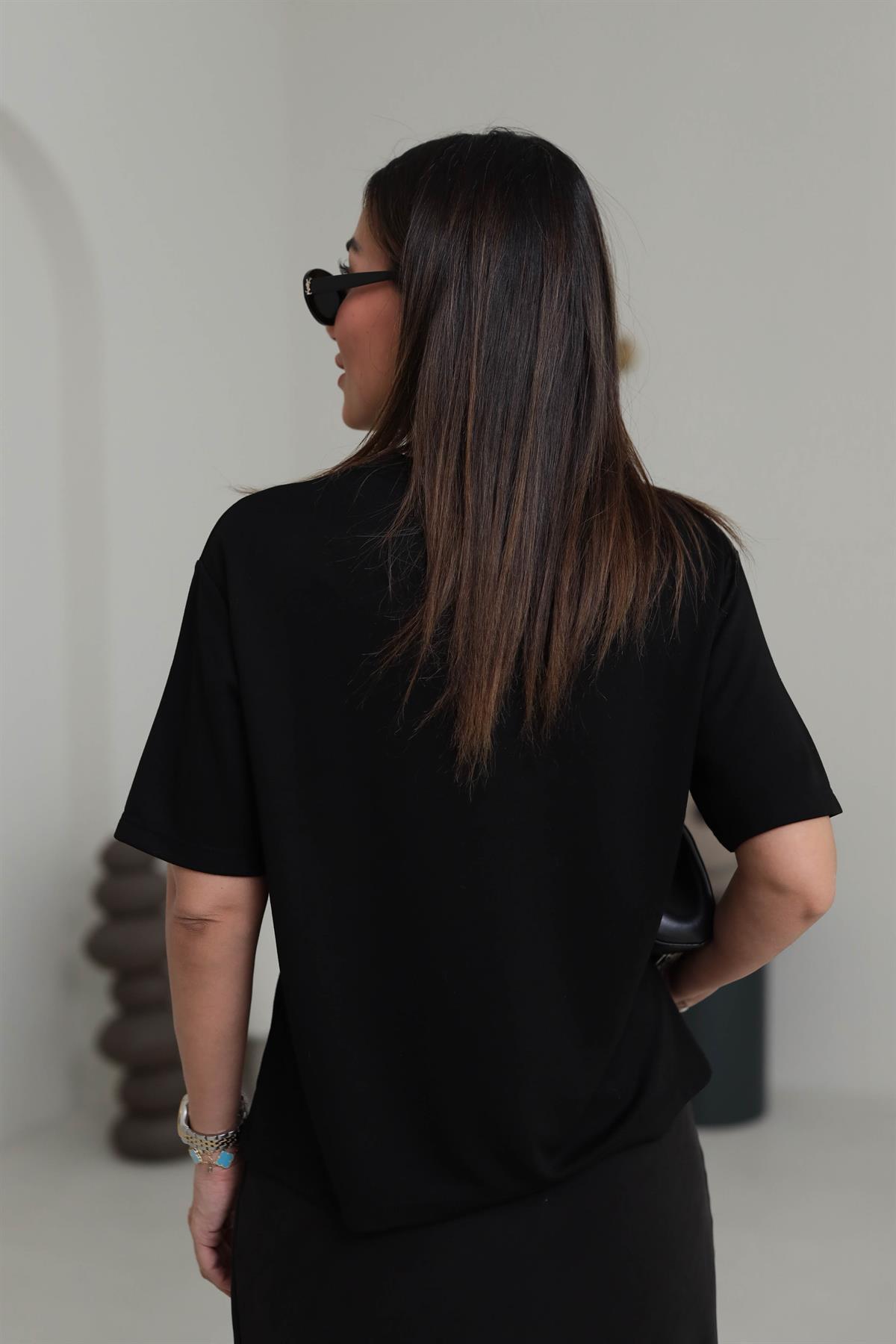 8111 Kalp Dekolteli Taşlı Modal Tshirt SİYAH